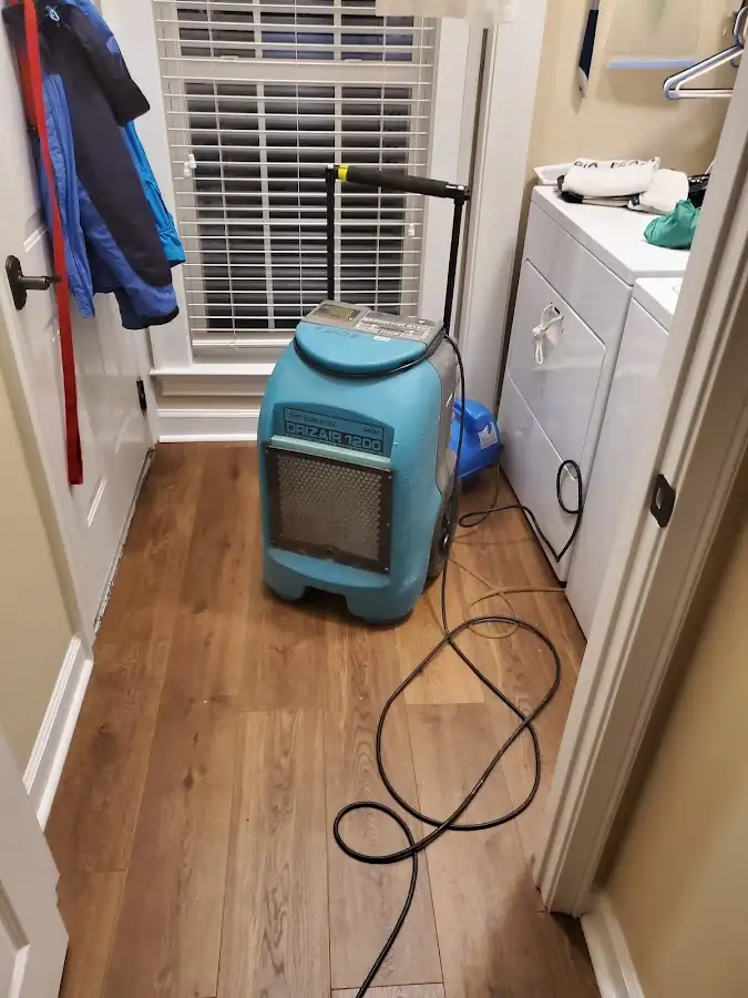 Commercial dehumidifier deployed for Crawl Space Restoration in Wesley Chapel